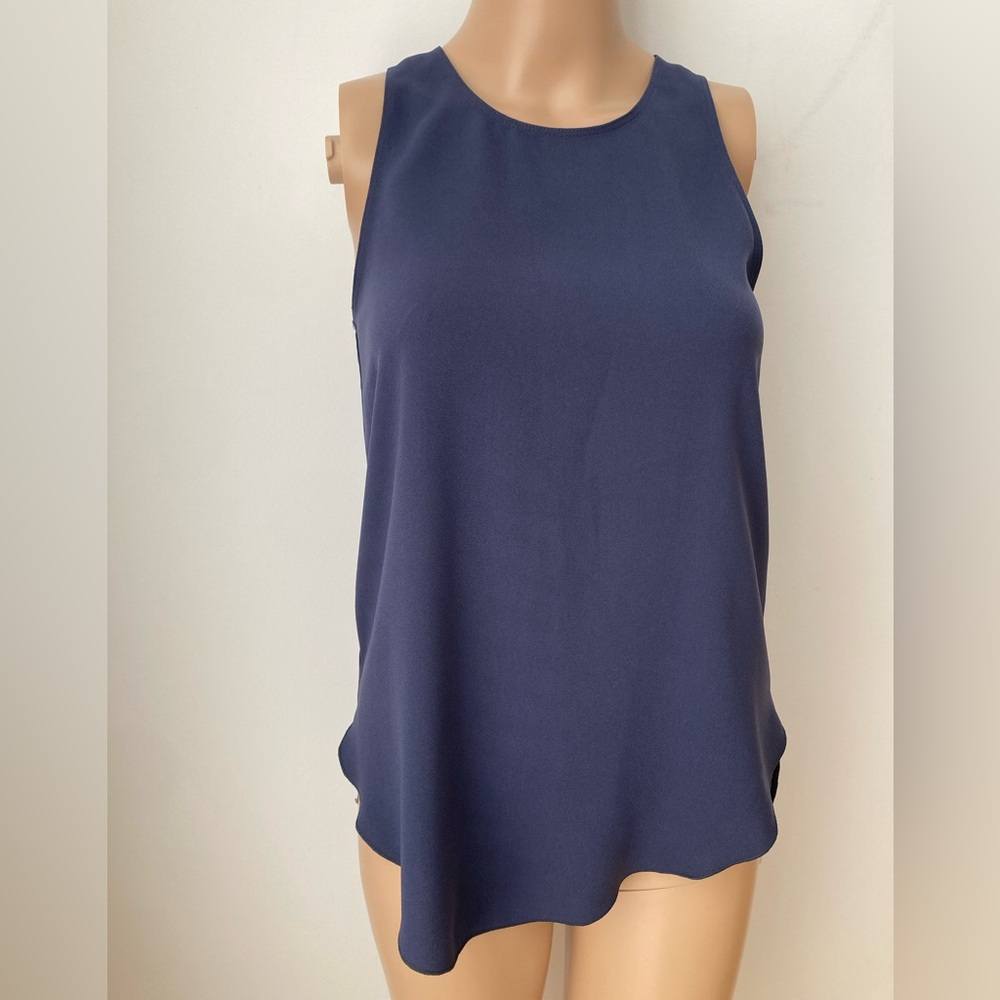 Wilfred sleeveless navy top